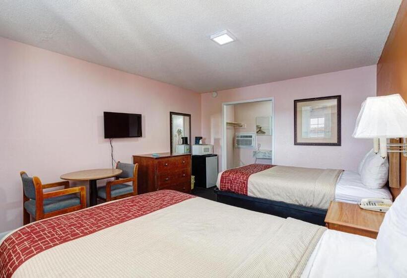 בית מלון כפרי Regency Inn