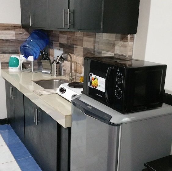 Luxury Suites E