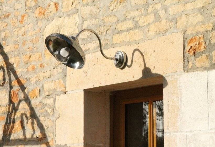بنسيون Au Coq Des Bois