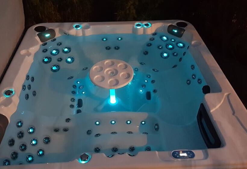 بنسيون La Villa Esterel & Spa