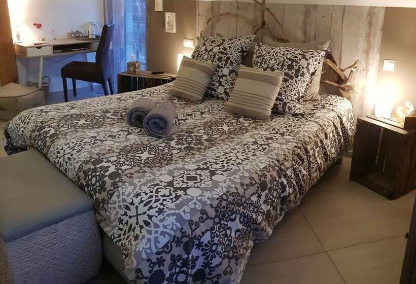 بنسيون La Villa Esterel & Spa