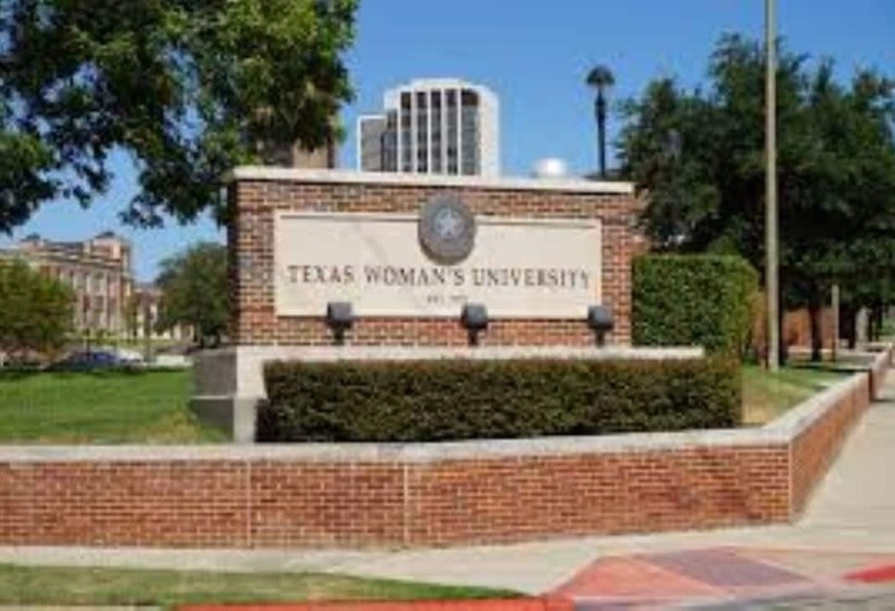 בית מלון כפרי Staybridge Suites   Denton, An Ihg