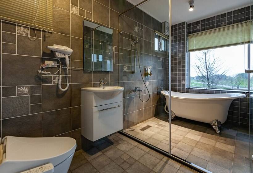 پانسیون Deja Vu B&b