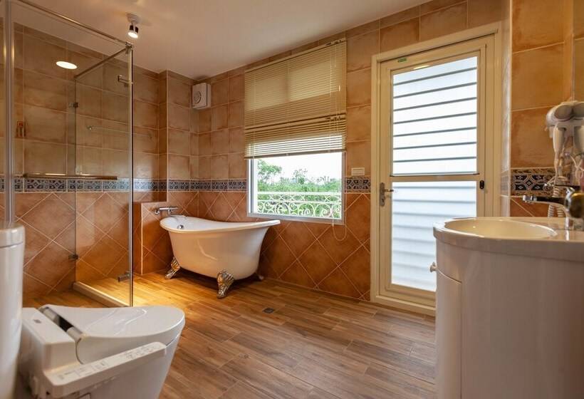 پانسیون Deja Vu B&b