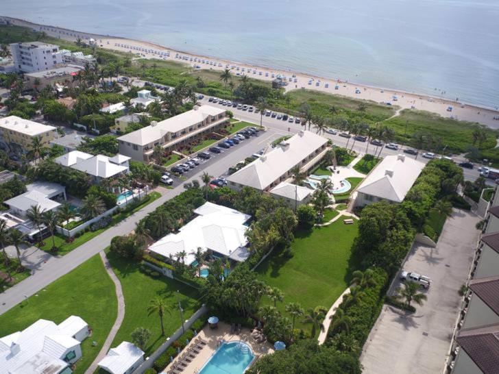 Dover House Resort
