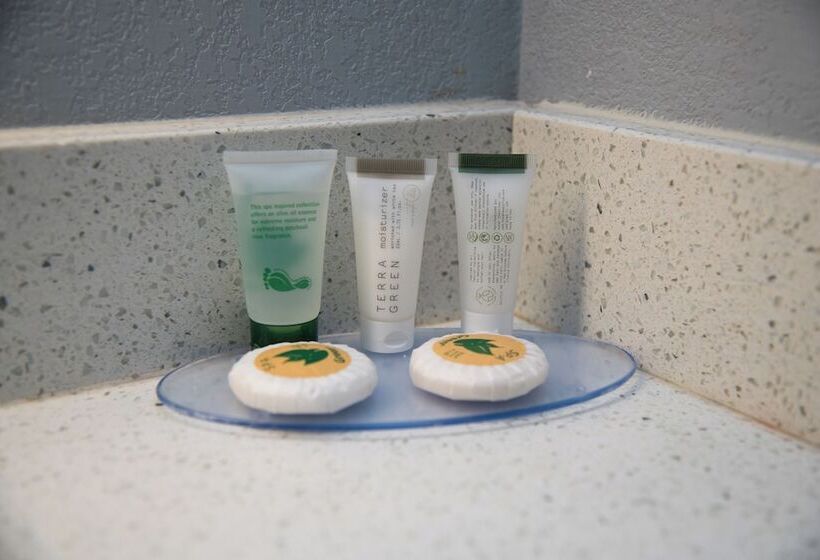 ホテル Columbus Inn And Suites