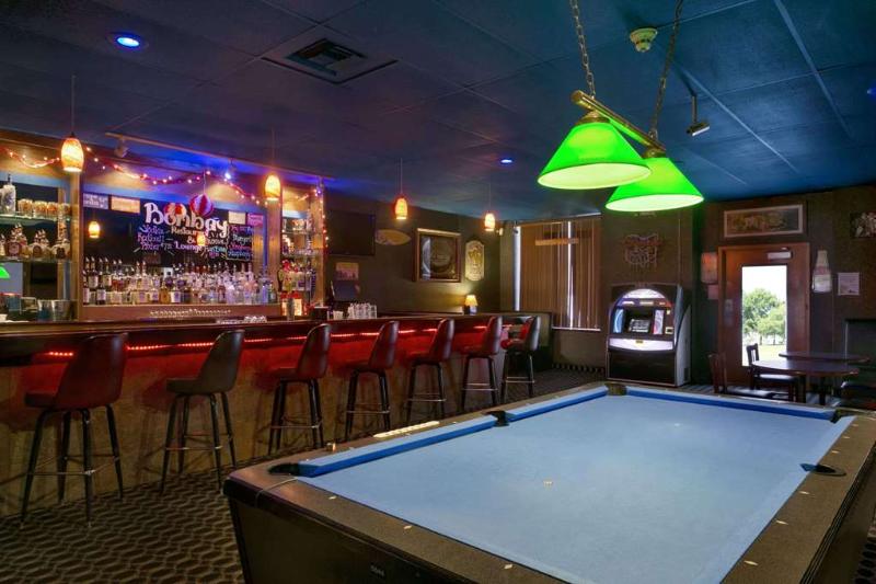 호텔 Days Inn By Wyndham Conneaut