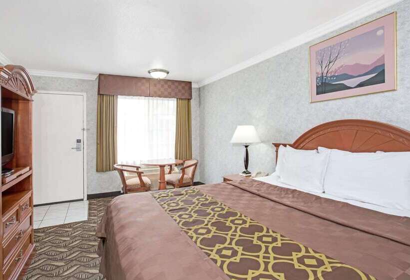호텔 Days Inn By Wyndham Los Angeles Lax/ Redondo&manhattanbeach