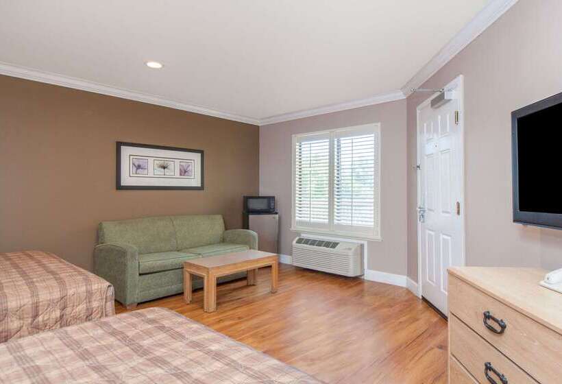 בית מלון כפרי Days Inn By Wyndham San Francisco S/oyster Point Airport