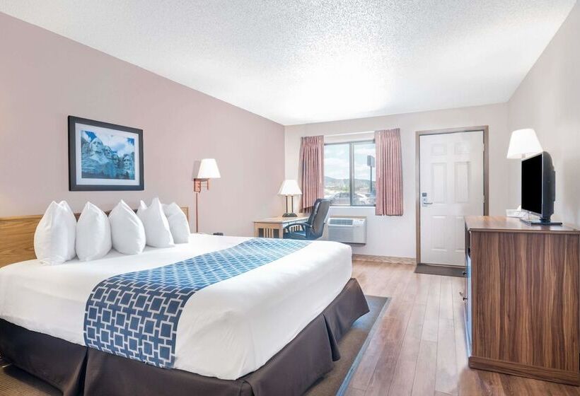 هتل Days Inn By Wyndham Spearfish