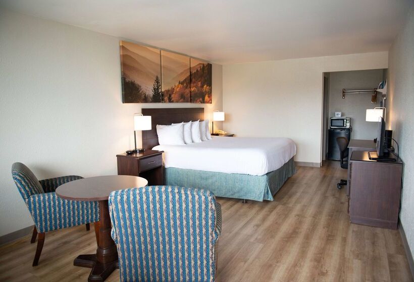 בית מלון כפרי Days Inn By Wyndham Waynesboro