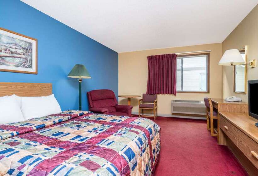 هتل Days Inn By Wyndham Westeau Claire