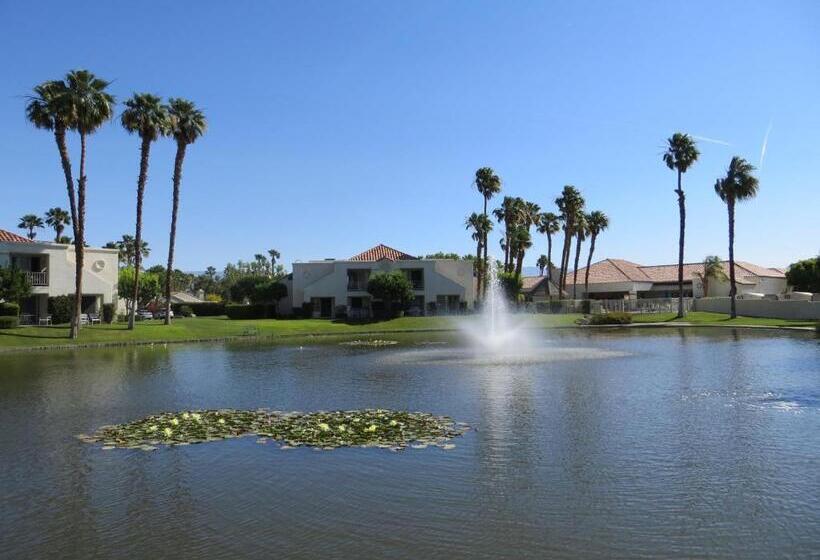 בית מלון כפרי Desert Breezes Resort