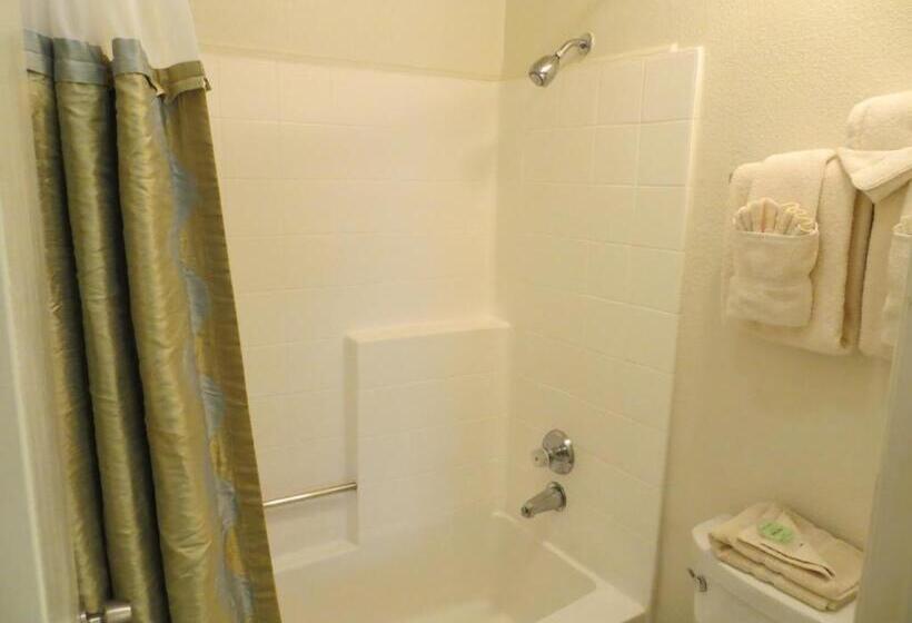 בית מלון כפרי Desert Breezes Resort