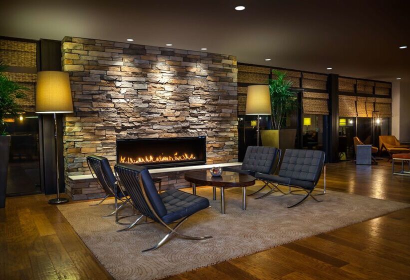 هتل Doubletree By Hilton  San Francisco Airport