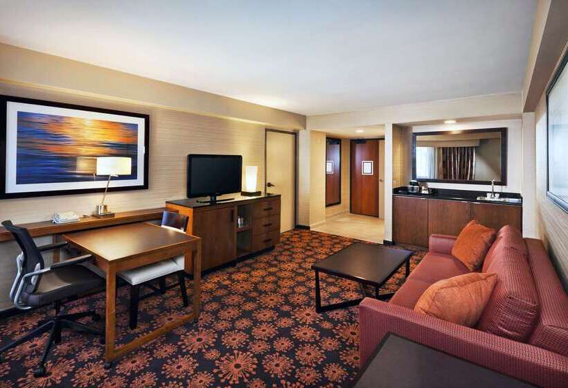 هتل Doubletree By Hilton  San Francisco Airport