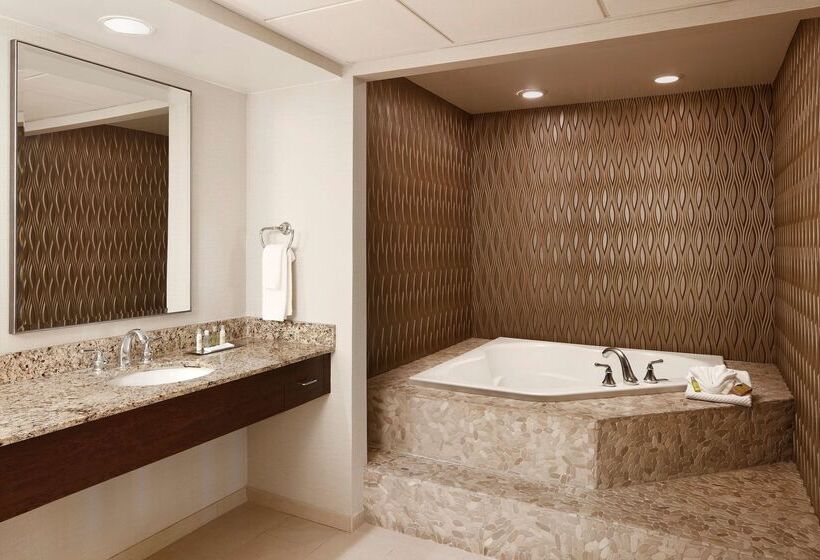 فندق Doubletree By Hilton Ontario Airport