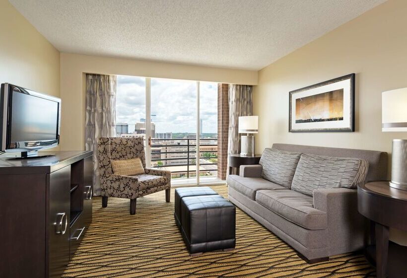هتل Doubletree Suites By Hilton Austin Downtown Capitol