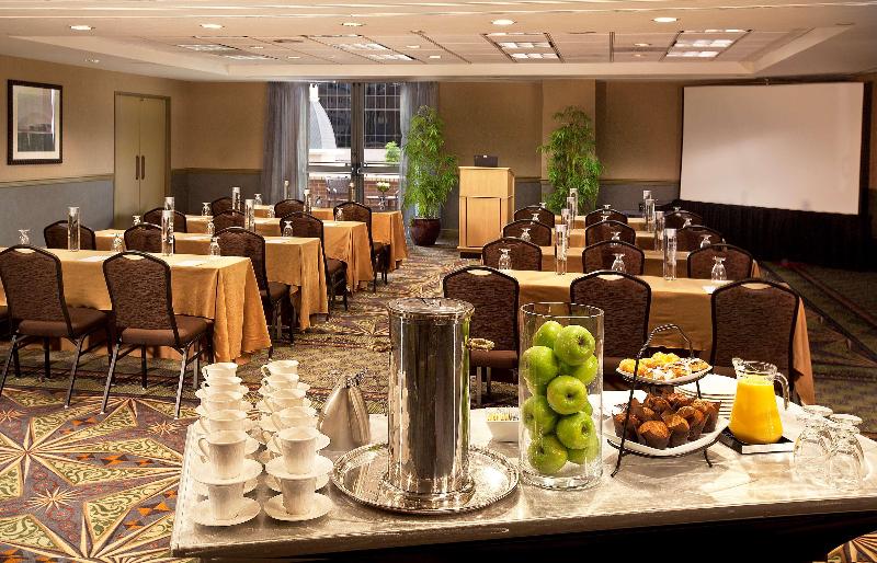 هتل Doubletree Suites By Hilton Austin Downtown Capitol