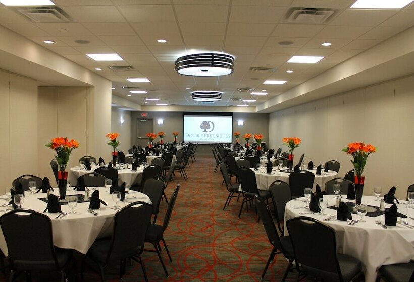 호텔 Doubletree Suites By Hilton Dayton   Miamisburg
