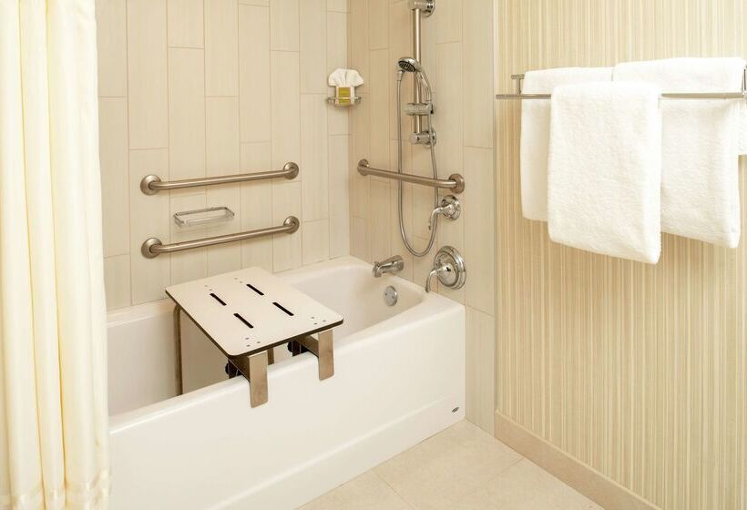 בית מלון כפרי Doubletree Suites By Hilton Seattle Airport  Southcenter