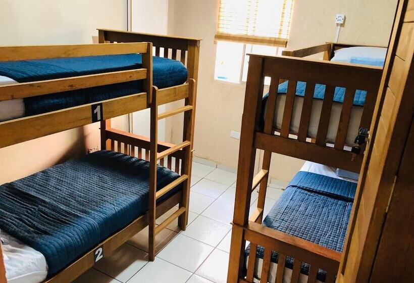 Hostel Ilha Do Amor