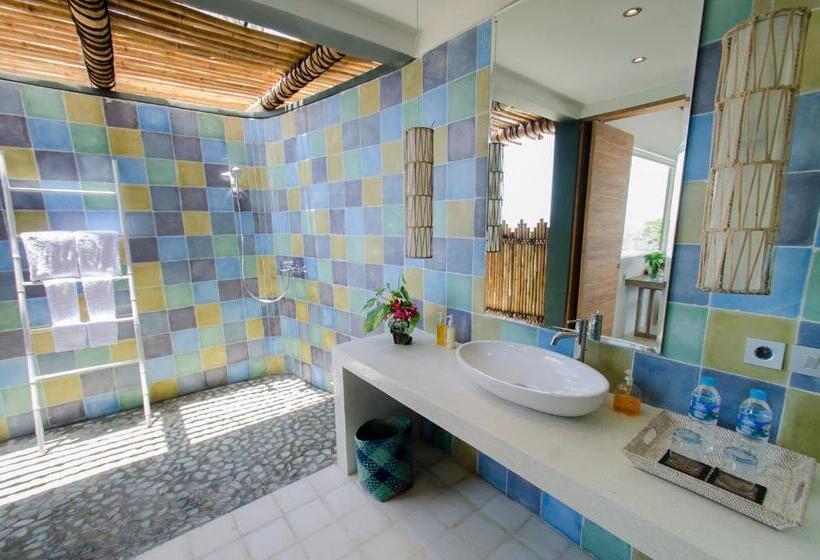 هتل Bayview Gardens