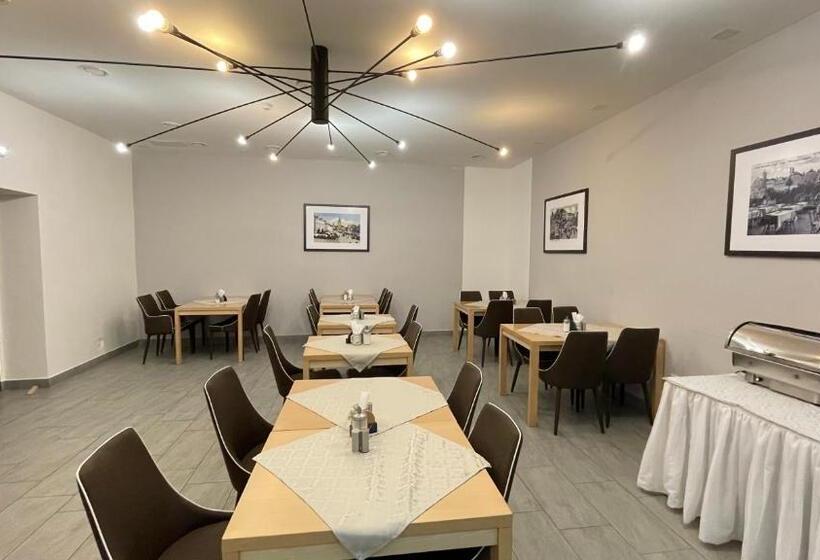 فندق Zlatý Anděl