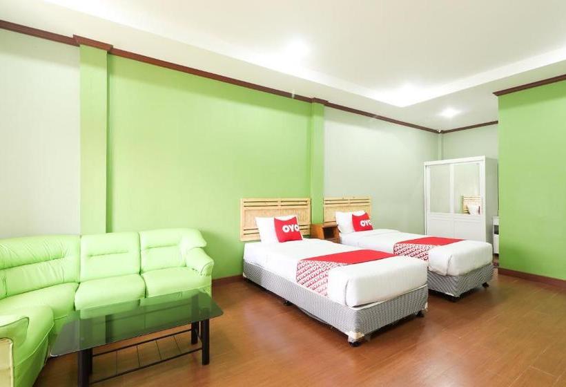 هاستل Oyo 359 Golden Nakara Place