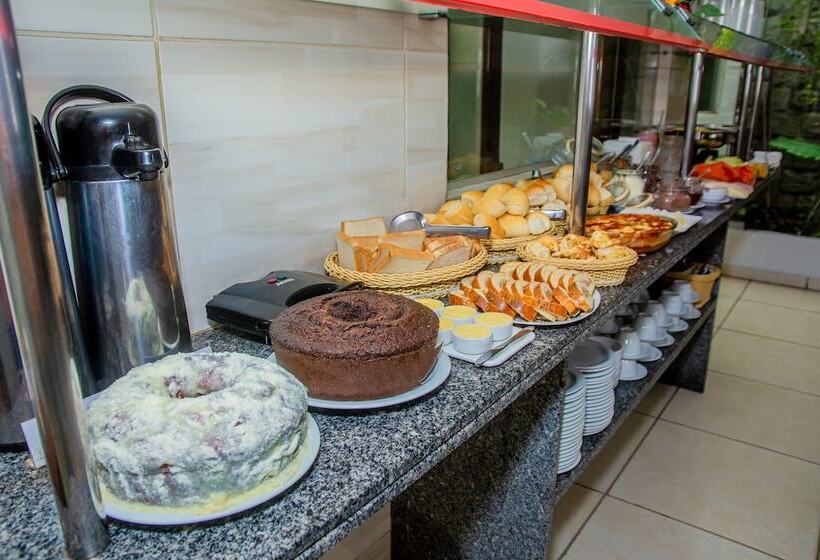 فندق Brisa Do Mar Beach