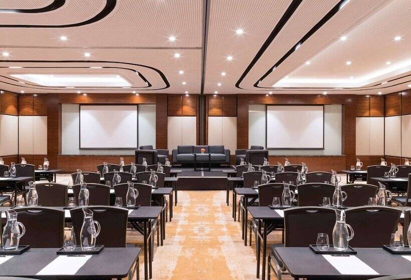 Swissotel Jakarta Pik Avenue