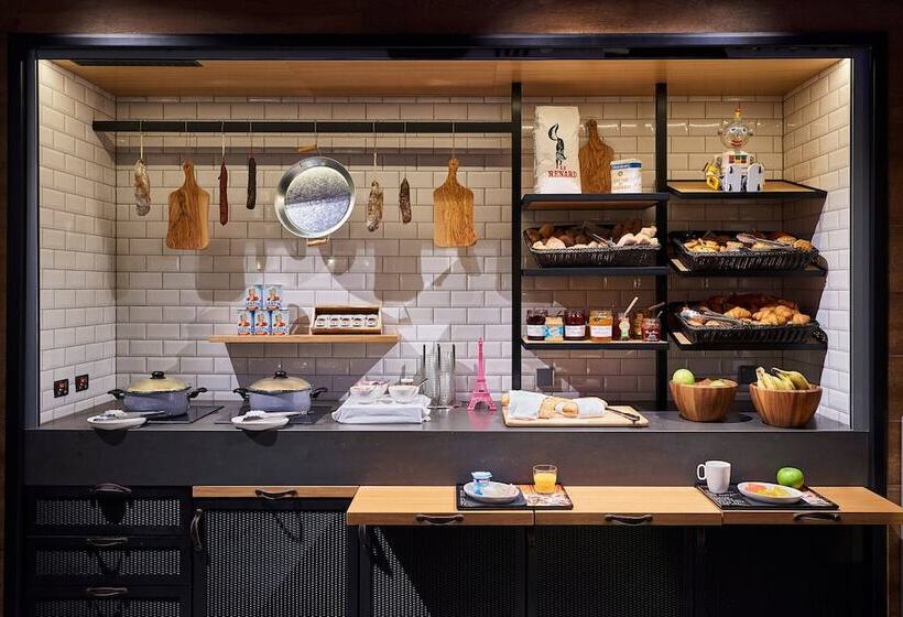 فندق Moxy Paris Charles De Gaulle Airport