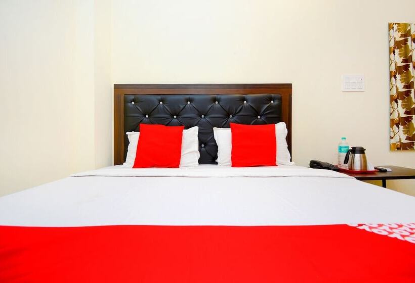 فندق The Sai Palace By Oyo Rooms