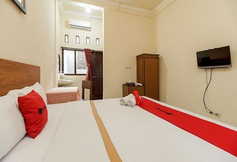 پانسیون Reddoorz @ Jalan Hos Cokroaminoto Mataram