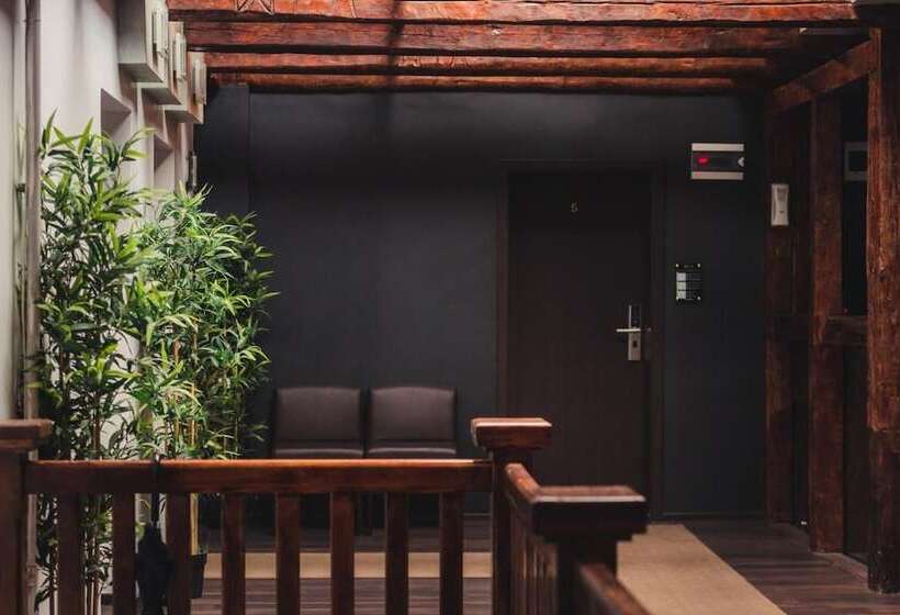 Vendi Grand Square Residence