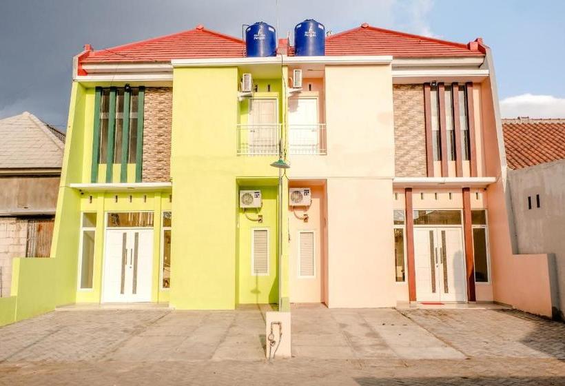 هاستل Cakalang Residence Syariah By Oyo Rooms