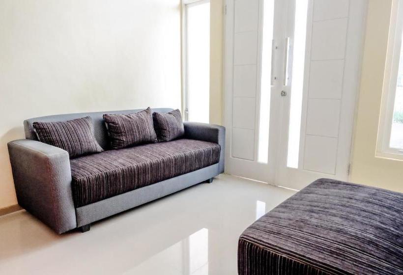 هاستل Cakalang Residence Syariah By Oyo Rooms