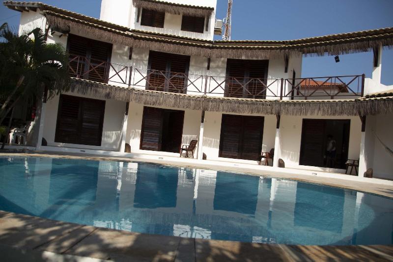 هاستل Pousada Porto Azul