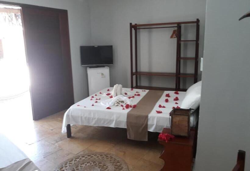 هاستل Pousada Porto Azul