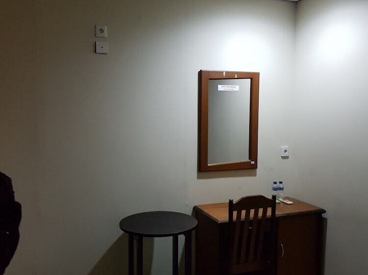 هاستل Mahkota Intan Syariah Balikpapan Redpartner