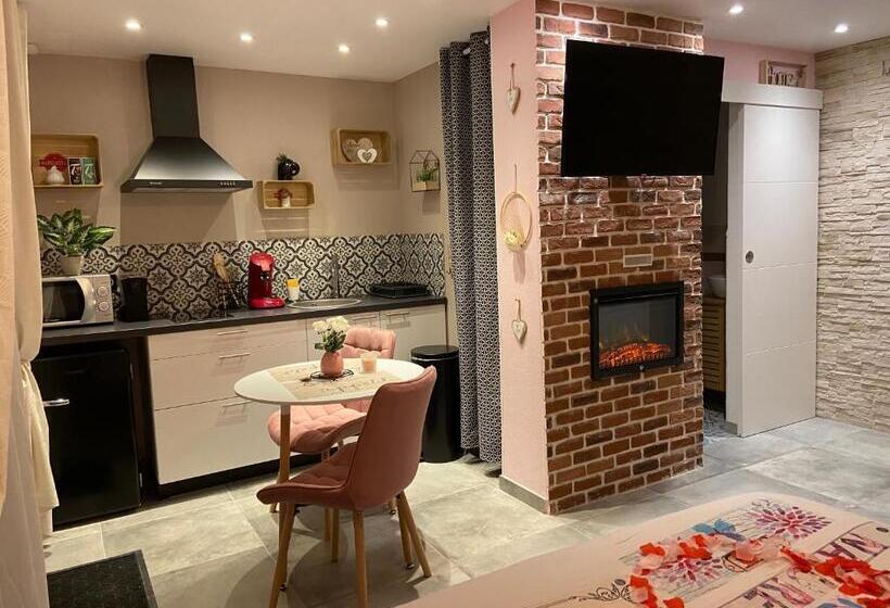 Bed and Breakfast Les Nids De La Baie