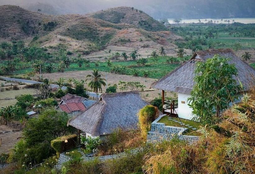 مبيت وإفطار Mawun Raya Resort