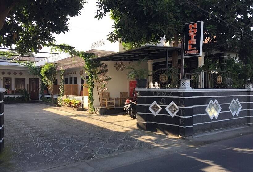 تختخواب و صبحانه Omega Hotel Lombok