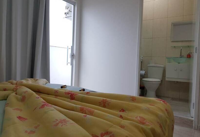 簡易ホテル Pousada Toda De Maria