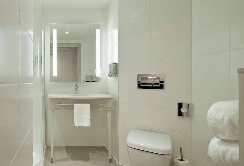 هتل Hampton by Hilton Leeds City Centre