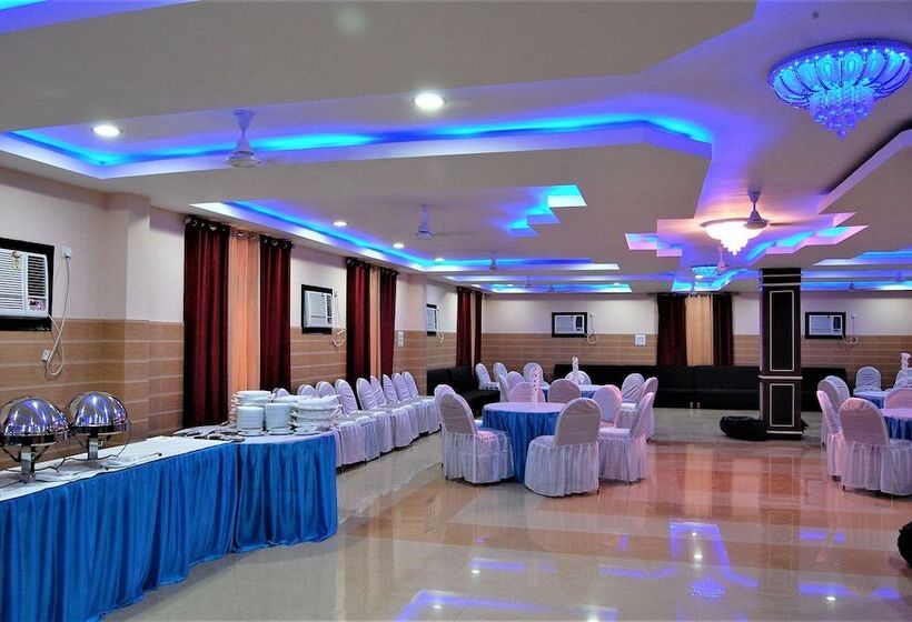 ホテル Goroomgo Pradeep Palace Gorakhpur