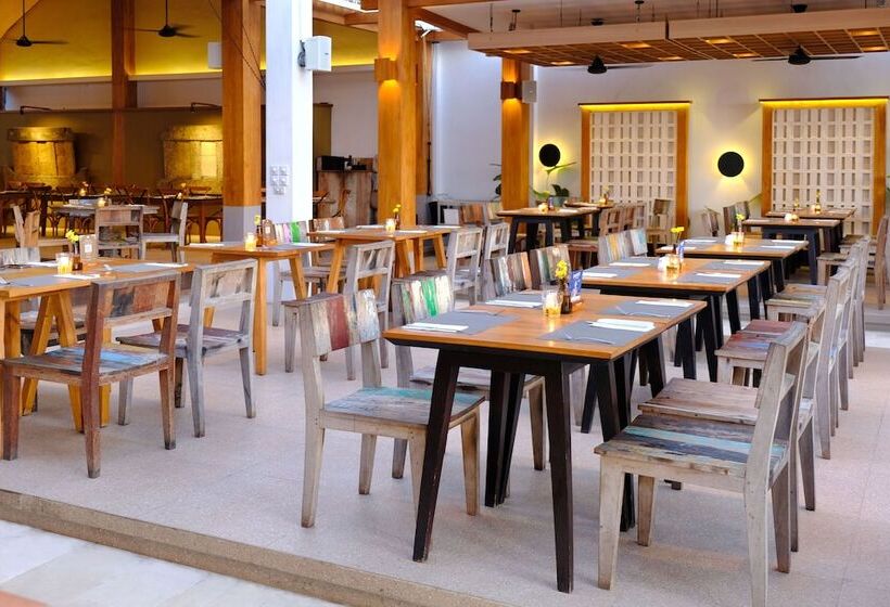 فندق Royal Suites At The Bandha