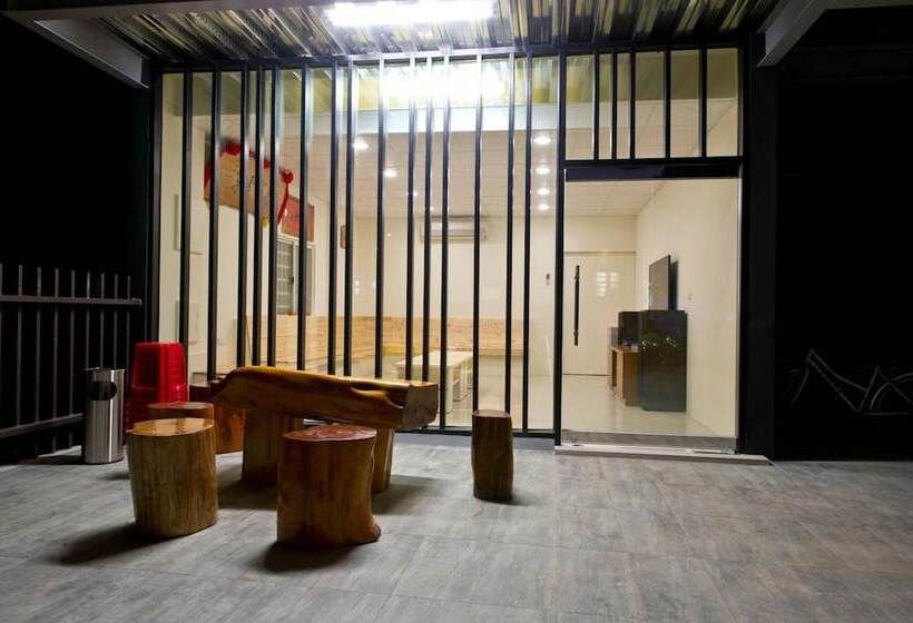 پانسیون Donggang Neptune Hall