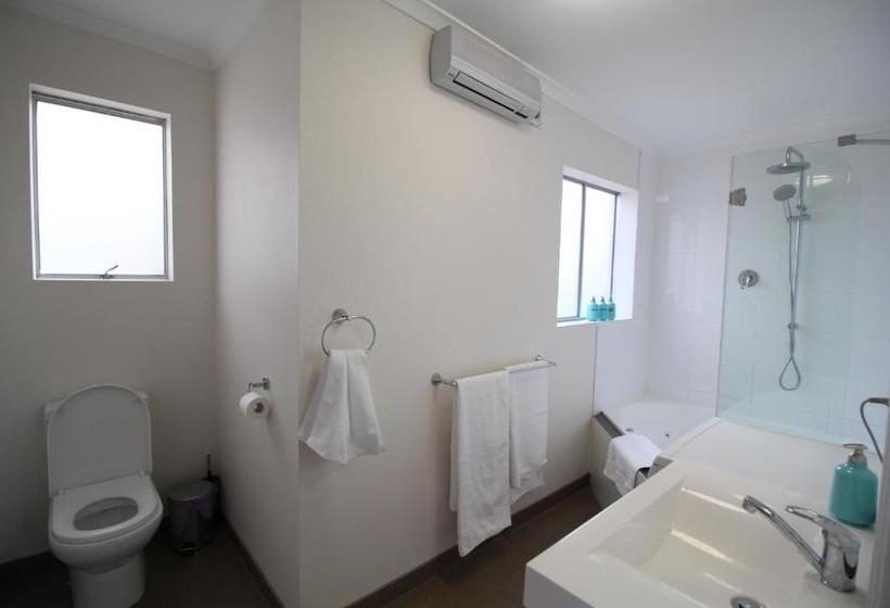 Trinity Hill Apartments