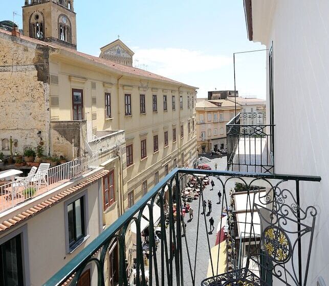 تختخواب و صبحانه Residenza Luce